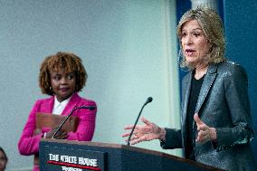 Press Secretary Karine Jean-Pierre, Homeland Security Advisor Randall Hosts Daily Press Briefing