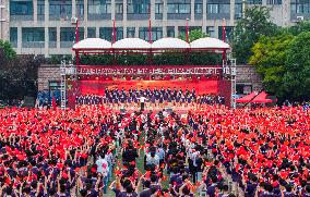 Chinese Celebrate National Day in Suqian
