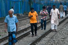 Daily Life In Dhaka