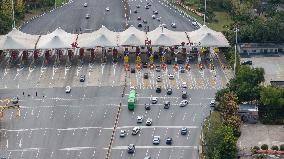 Congestion on The Xi 'an Section of the Baotou - Maoming Expressway in Xi 'an