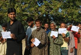 Third And Final Phase Of Assembly Elections Begins In Kashmir