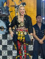 Gwen Stefani Performs At Jimmy Kimmel Live - LA