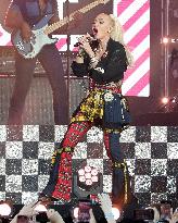 Gwen Stefani Performs At Jimmy Kimmel Live - LA