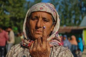 Third And Final Phase Of Assembly Elections Begins In Kashmir