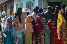 Third And Final Phase Of Assembly Elections Begins In Kashmir