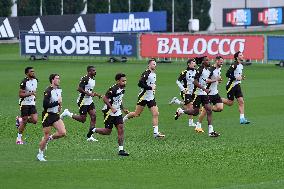 CALCIO - UEFA Champions League - Juventus - Training