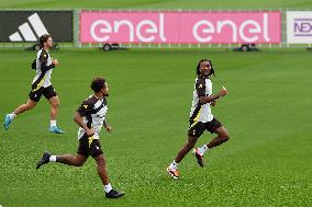 CALCIO - UEFA Champions League - Juventus - Training