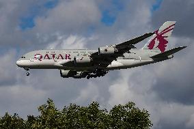 Qatar Airways Airbus A380