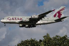 Qatar Airways Airbus A380