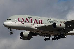 Qatar Airways Airbus A380