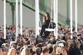 PFW Chanel Runway