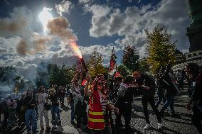 Inter-Union Demonstration - Paris