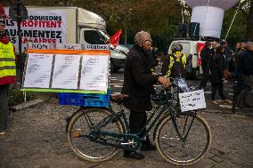 Inter-Union Demonstration - Paris