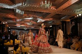 Fashion To Show Tribute By Manish Malhotra In Mumbai