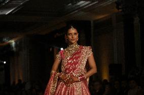 Fashion To Show Tribute By Manish Malhotra In Mumbai