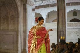 Fashion To Show Tribute By Manish Malhotra In Mumbai