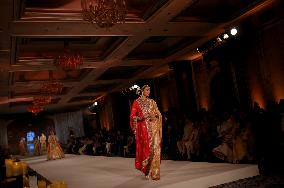 Fashion To Show Tribute By Manish Malhotra In Mumbai