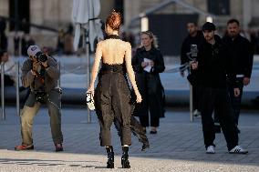 PFW - Louis Vuitton Arrivals