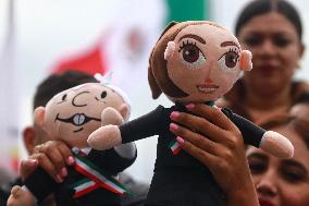 Claudia Sheinbaum Sworn In As First Female President Of Mexico