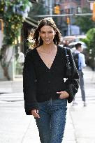 Karlie Kloss Out - NYC