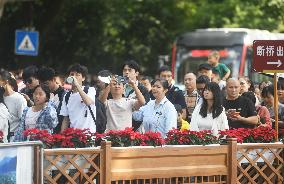 West Lake Tour in Hangzhou