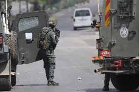 IDF Raids Balata Refugee Camp - Hebron