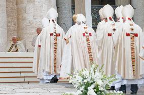 Pope Francis Leads The Mass For The Opening Session Of The 16th Ordinary General Assembly Of The Synod Of Bishops