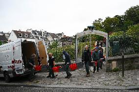 Clos Montmartre Grape Harvest - Paris