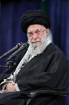 Khamenei Calls For West To Leave Middle East - Tehran