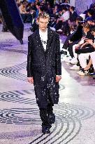 PFW - Shiatzy Chen Runway