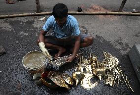 Durga Puja Festival Preparation In West Bengal 2024, Kolkata, India - 2 Oct 2024