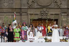 Claudia Sheinbaum Sworn In As First Female President Of Mexico