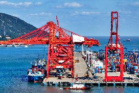 Lianyungang Port Working Scene