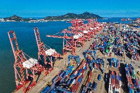 Lianyungang Port Working Scene