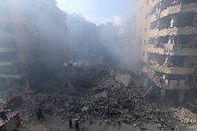 Israel Strikes Southern Suburb - Beirut