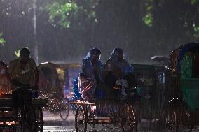 Heavy Rain In Dhaka