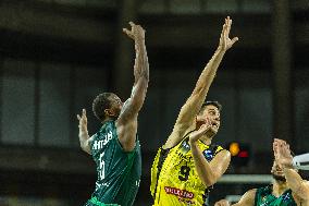 WKS Slask Wroclaw v Falco-Vulcano Szombathely - Basketball Champions League