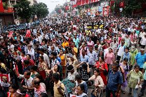 Junior Doctors Take Out Protest March Over Rape Murder - India