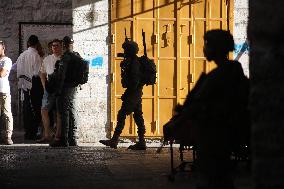 Jewish Settlers Raid Hebron - West Bank