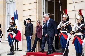 PM Barnier Receives Quebec Prime Minister - Paris