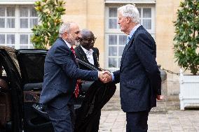 PM Barnier Receives Armenia Counterpart - Paris