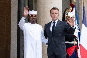 French President Welcomes Chad's President - Paris