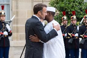 French President Welcomes Chad's President - Paris