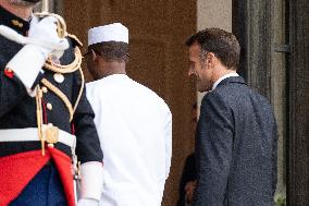 French President Welcomes Chad's President - Paris