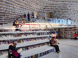Library of Binhai New Area in Tianjin