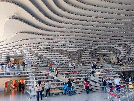 Library of Binhai New Area in Tianjin