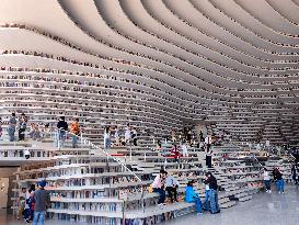 Library of Binhai New Area in Tianjin