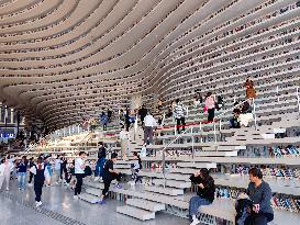 Library of Binhai New Area in Tianjin