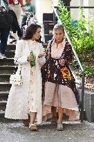 Sarah Jessica Parker And Kristin Davis On Set - NYC