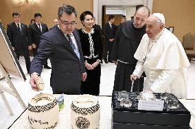 Pope Francis Meets Sadyr Japarov - Vatican